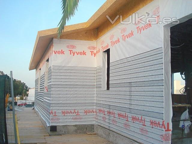 Tyvek y NERVOMETAL casa