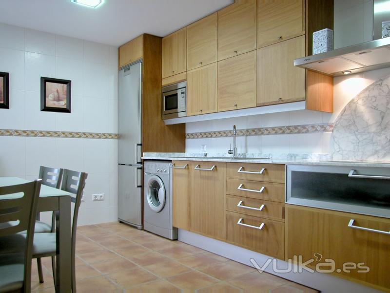 Epona Casa Rural.  Garray (Soria).  Alquiler completo (8-10 personas). (A 3 minutos de Soria Capital)