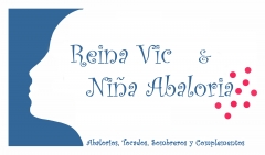tienda de abalorios, tocados, sombreros y complementos. Tenemos cursos de bisuteria.