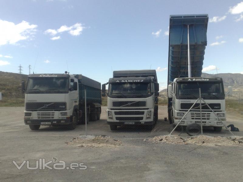 bañerras para transporte de tierras aridos