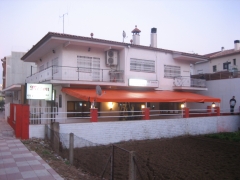 Toldo para pergola en el meson el mirador en lloret de mar