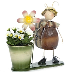 Maceta nina caracol con flor 26 en lallimonacom detalle1