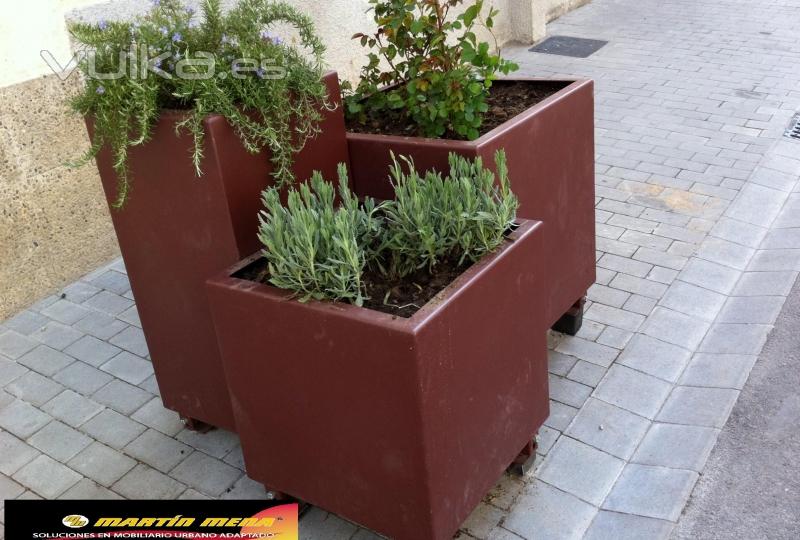 Personalizacin Jardineras metlicas lacadas al horno en OXICORTEN