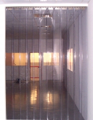 Cortina flexible de pvc con soportes independientes