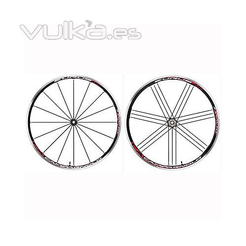 Juego ruedas bicicleta carretera CAMPAGNOLO EURUS 2011 compatible 9, 10 y 11 vel, cubierta para CAMP