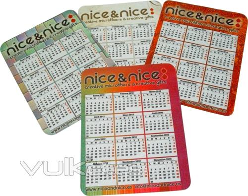 GAMUZA DE MICOFIBRA CON CALENDARIO. MULTILIMPIEZA.-GAFAS,TELFONOS MVILES PANTALLAS DE ORDENADOR, 