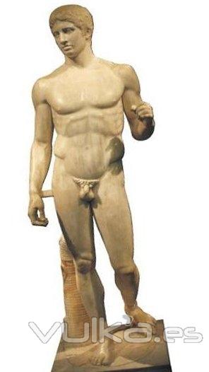 El Diodore del Museo de Npoles, como debera de estar, apoyado en la pierna derecha. Lo tienen dese