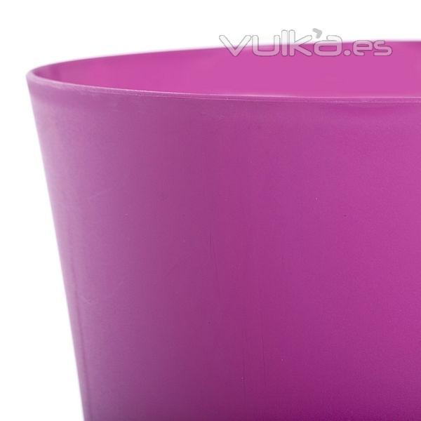 Maceta plastico satin 15 fucsia en lallimona.com detalle1