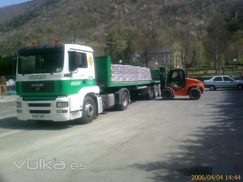 transporte de materiales prefabricados y cargas paletizadas