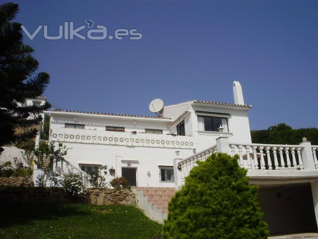 La Cala de Mijas, Costa del Sol, Charming Villa 379,000EUR, info@amigoprop.com