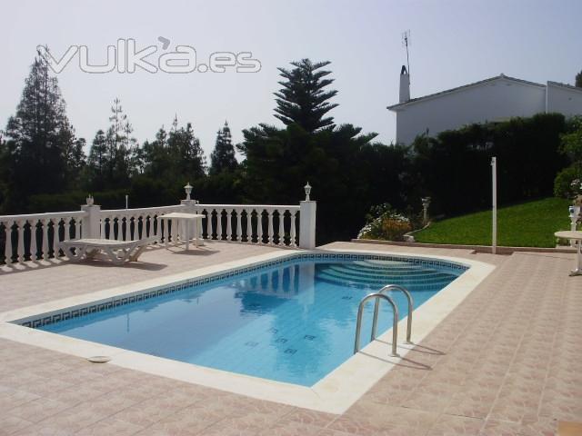 La Cala De Mijas, Malaga, Piscina De una Villa, 379,000EUR, www.amigoprop.com