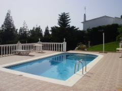 La cala de mijas, malaga, piscina de una villa, 379,000eur, www.amigoprop.com