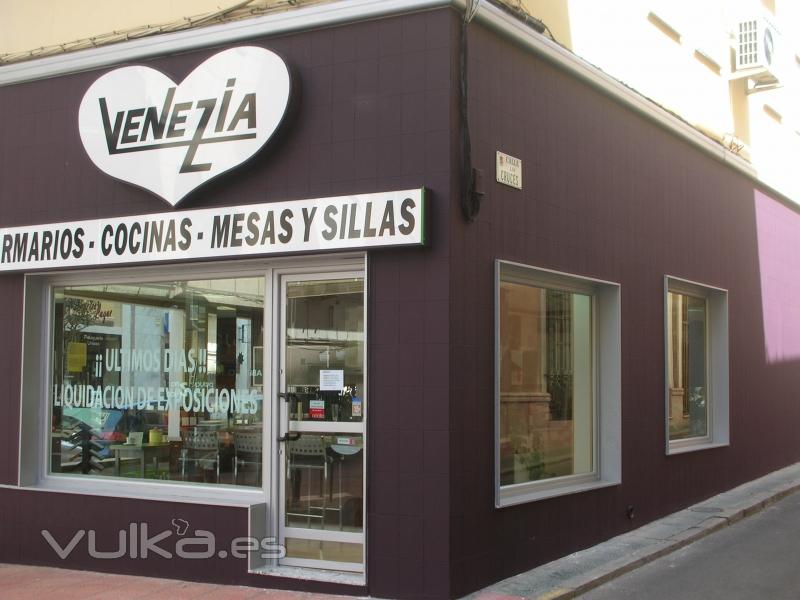 Nueva imagen cocinas venezia.