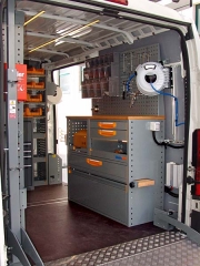 Equipamiento interior para furgonetas