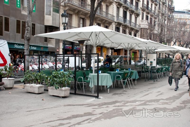 Mampara para terraza para el restaurante Mesón 5 Jotas