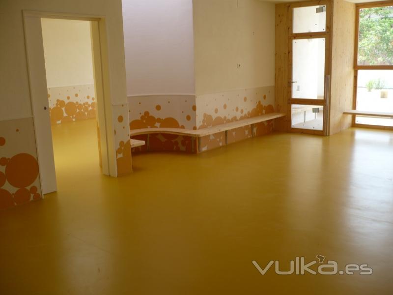 LINOLEUM DE TARKET