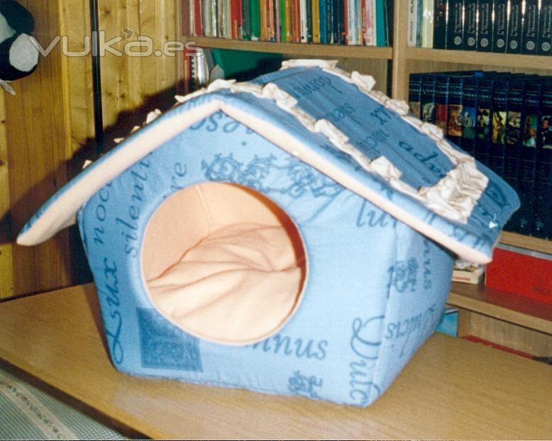 Modelo casita con tejado desmontable