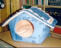 Modelo casita con tejado desmontable