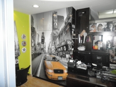 Una bonita calle de nueva york en zaragoza mural realizado con vinilo impreso y laminado satinado