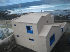 Encapsulamiento total con corcho proyectado contra salitre
