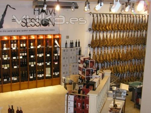 DonJamon tiene una seleccin con los mejores vinos y jamones.