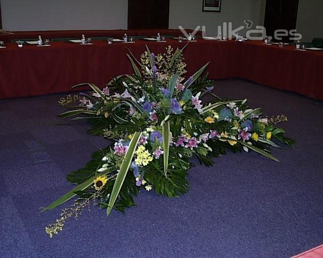 Decoracion Floral Centro de Mesa de Flores Allium Floristas