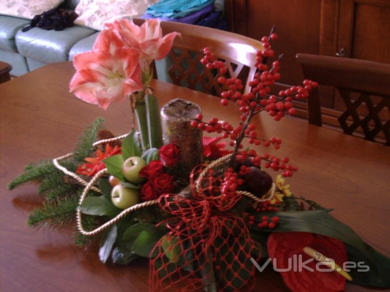 Decoracion Flores en Centro de mesa navideo de Allium Floristas