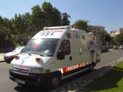 Servicio de ambulancia en madird capital recogida, traslado de enfermo, persona mayor, tercera edad