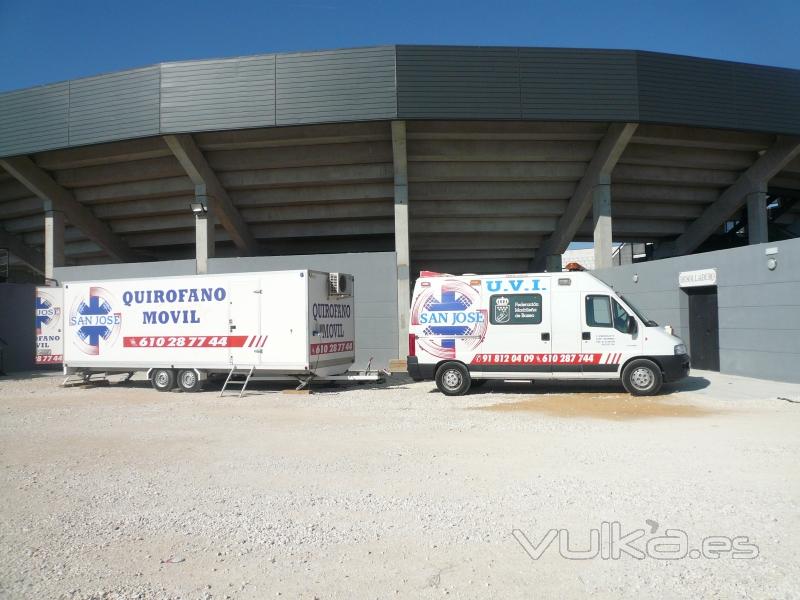 AMbulancia, quirofano movil, asistencia medico sanitaria para plazas de toros, totalmente equipada 