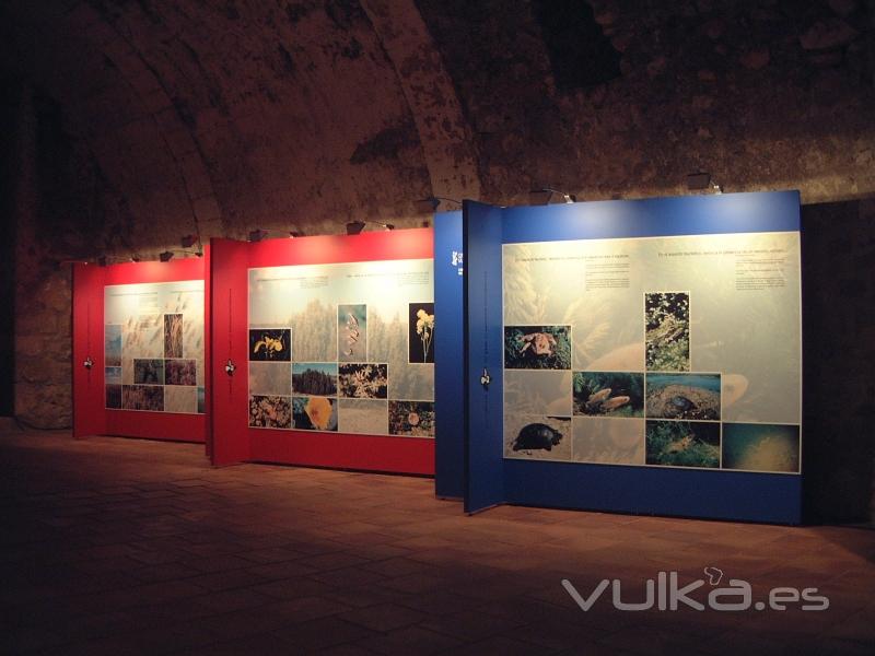 Exposición centro de interpretación Parque Natural Prat de Cabanes. Rótulos Cebra.