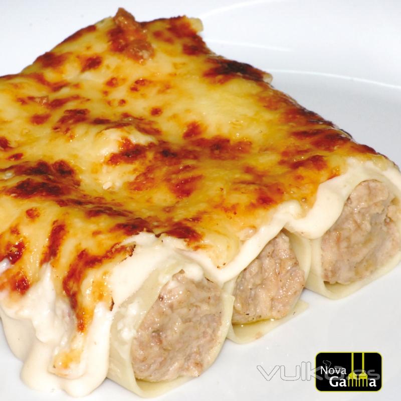 CANELONES DE RUSTIDO CON BECHAMENL Y QUESO. PLATOS PRECOCINADOS DE ALTA GAMA