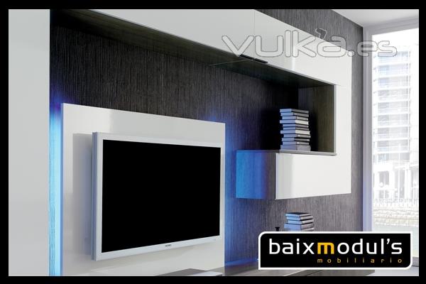 Comedor moderno en color blanco e iluminado con leds