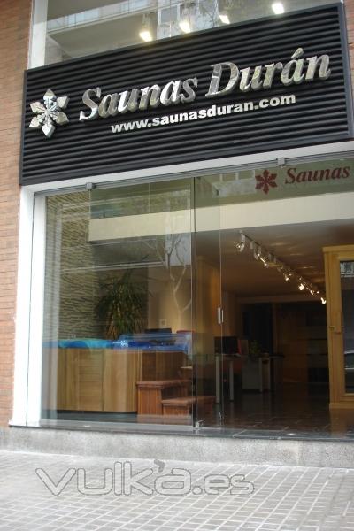 Punto de venta de Saunas Durn. Amplia exposicin de todos nuestros productos.