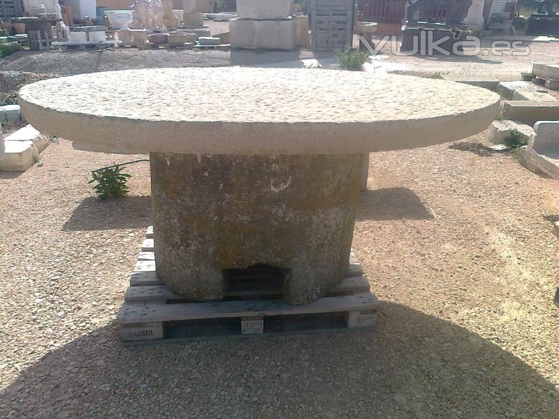 Mesa de piedra