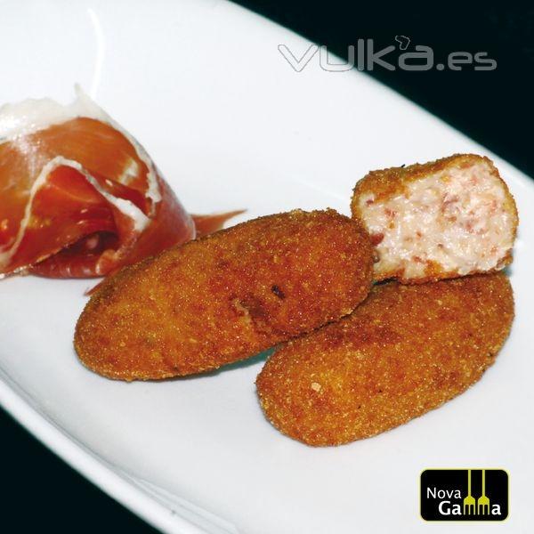 CROQUETAS DE JAMON IBERICO CON POLLO RUSTIDO. PLATOS PRECOCINADOS DE ALTA GAMA