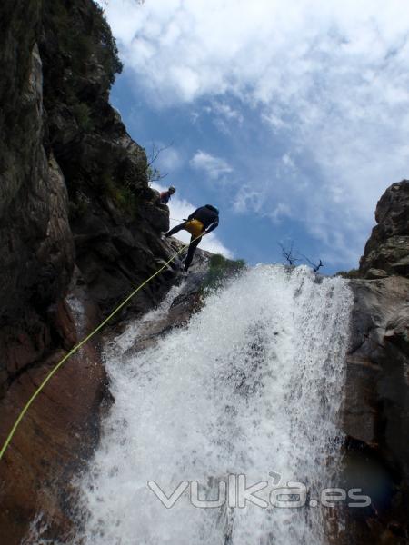 Descenso de barrancos JerteXtrem: rapel 