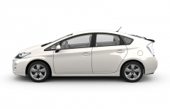 Sundaykarses   tambien con toyota prius