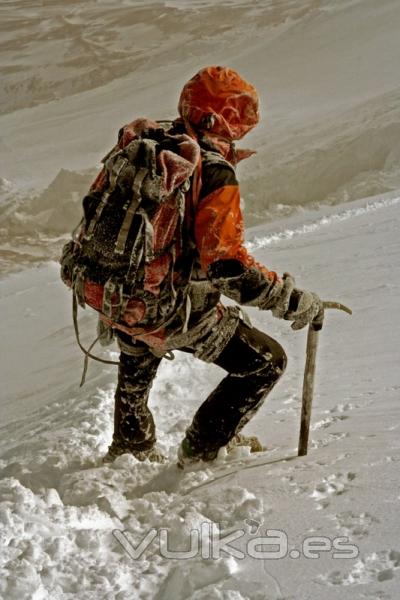 Descendiendo del Cotopaxi (5.897m) - Ecuador - Agosto 2007 - Foto: Jons Cruces