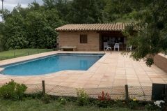 Baldosa manual remate piscina resistente al clima, mas de 15 anos y totalmente antideslizante