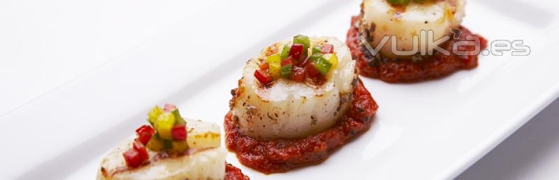 Grilled Scallops Flavoured with mixed peppercorns, fennel and star anise;