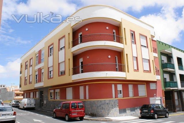 Edificio Las Islas con 14 Viviendas para Promociones Viescan S.L., en San Isidro, Granadilla de Abon