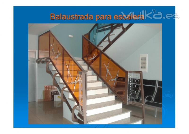 Balaustrada o barandilla para escalera.