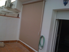 Toldo vertical.