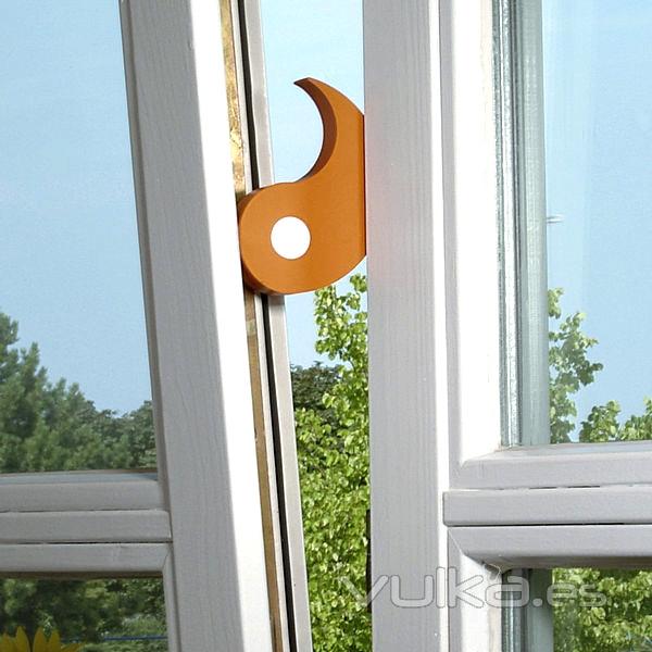 Flux tope puertas ventanas en lallimona.com