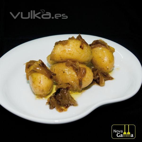 PATATAS CONFITADAS CON CEBOLLA CARAMELIZADA. PLATOS PRECOCINADOS DE ALTA GAMA