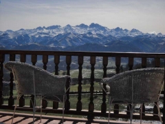 Panoramica de los picos de europa desde balcon del marques