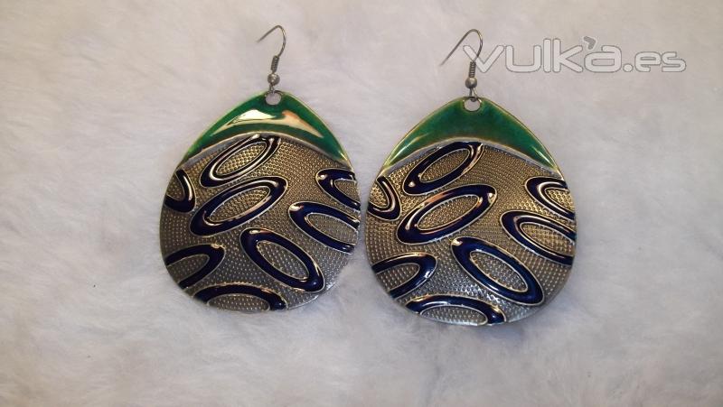 Gran variedad en pendientes  www.elangelus.com