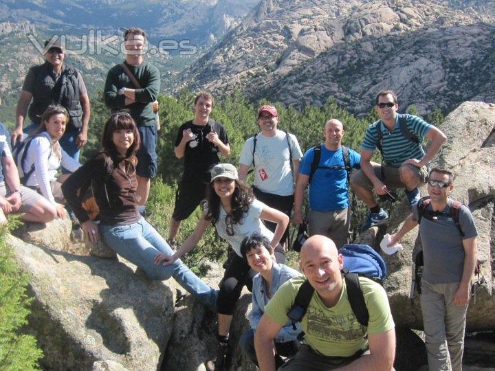Foto de grupo en una de las excursiones que hicimos a la Pedriza