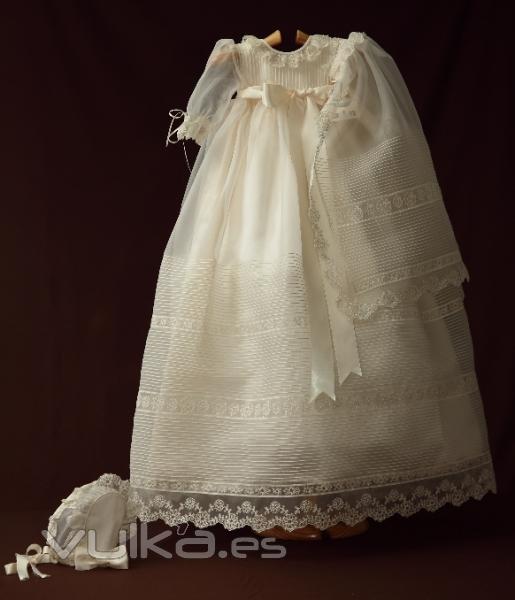 Coleccin Bautizo: Faldon de cristianar. Vestido de cristianar. Cristianar para bebe.