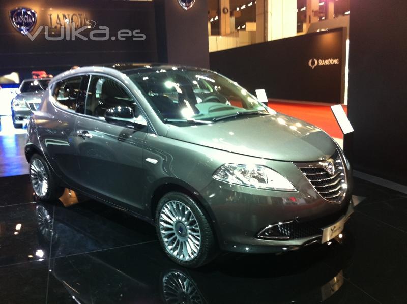 LANCIA   Concesionarios , nuevo Y  5p presentado en el salon Barcelona 2011